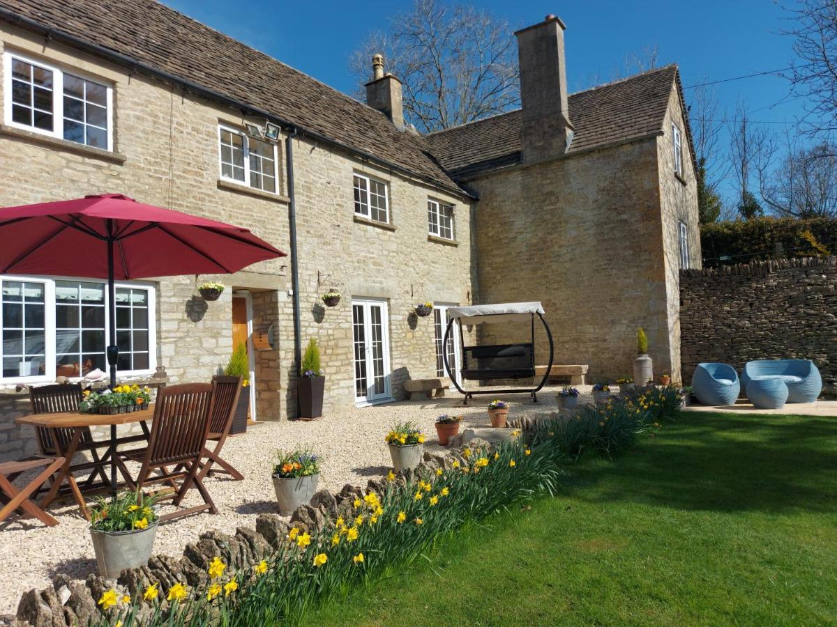 Thames Head Wharf - Historic Cotswold Cottage With Stunning Countryside Views Cirencester Zewnętrze zdjęcie